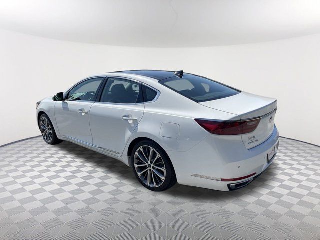 2019 Kia Cadenza Technology