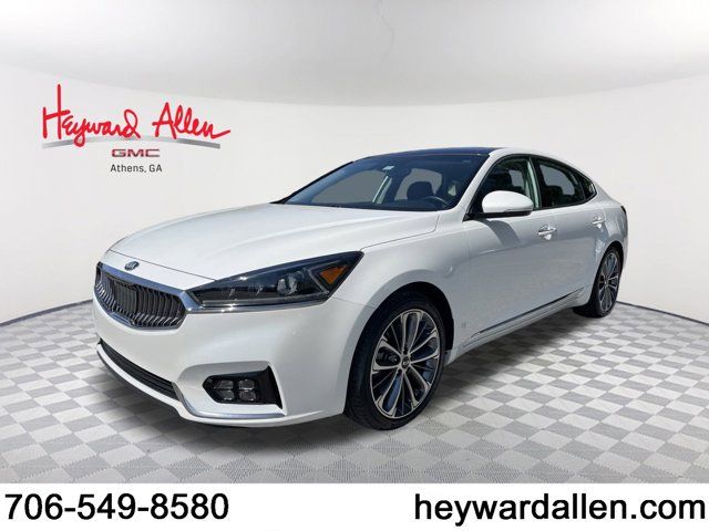 2019 Kia Cadenza Technology