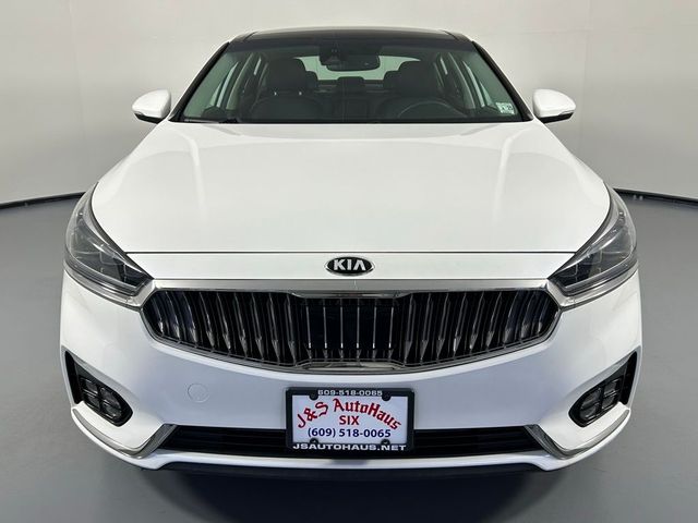 2019 Kia Cadenza Technology