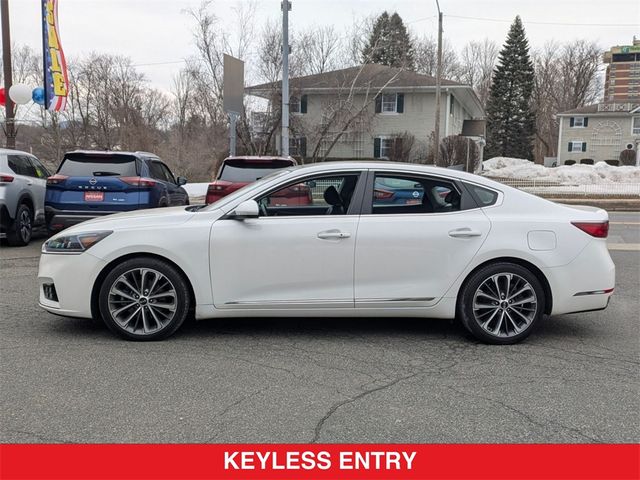 2019 Kia Cadenza Technology