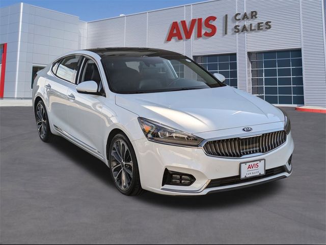 2019 Kia Cadenza Technology