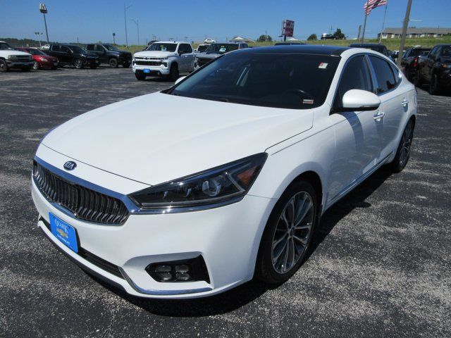 2019 Kia Cadenza Technology