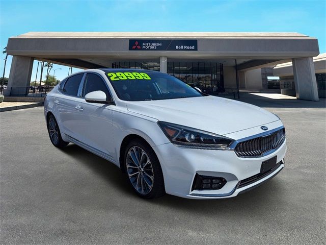 2019 Kia Cadenza Technology