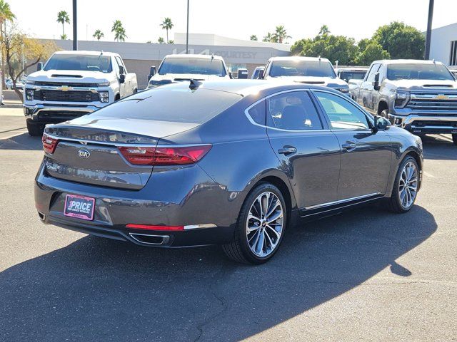 2019 Kia Cadenza Technology