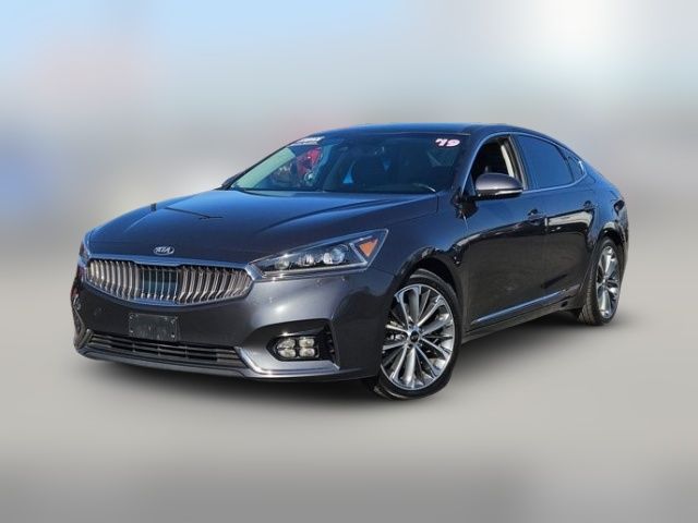 2019 Kia Cadenza Technology