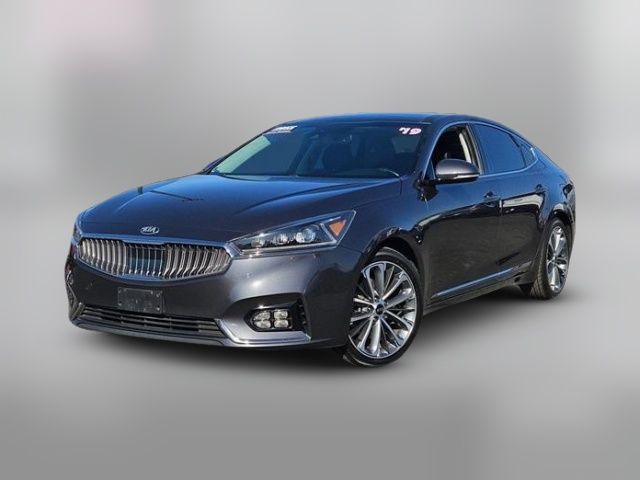 2019 Kia Cadenza Technology