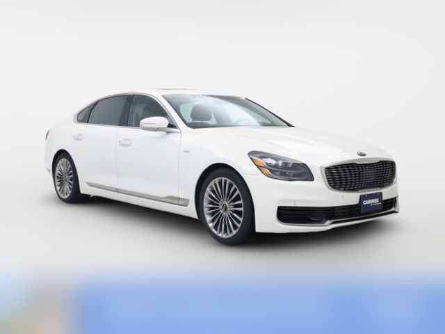 2019 Kia K900 Luxury
