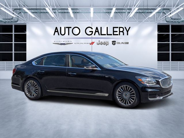 2019 Kia K900 Luxury