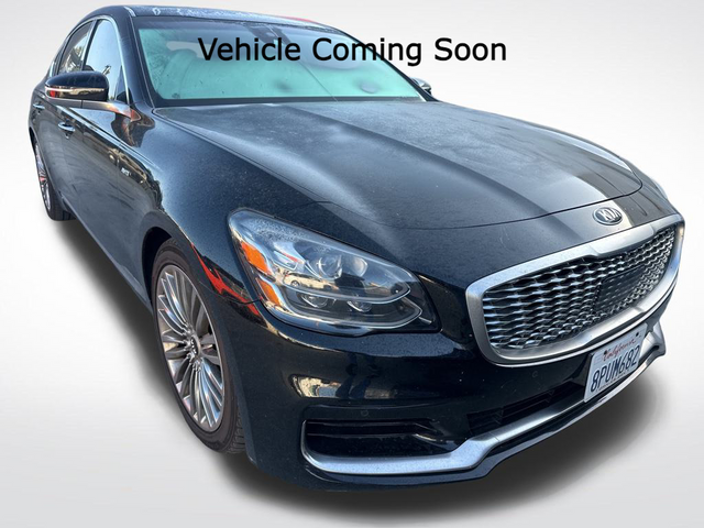 2019 Kia K900 Luxury