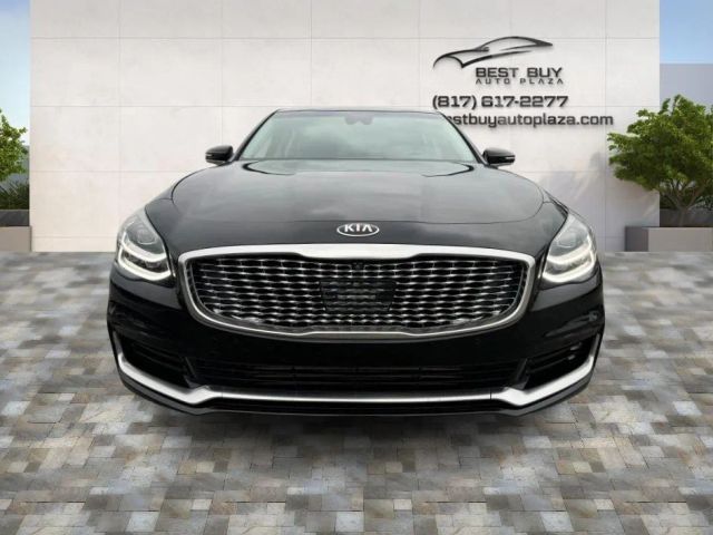 2019 Kia K900 Luxury