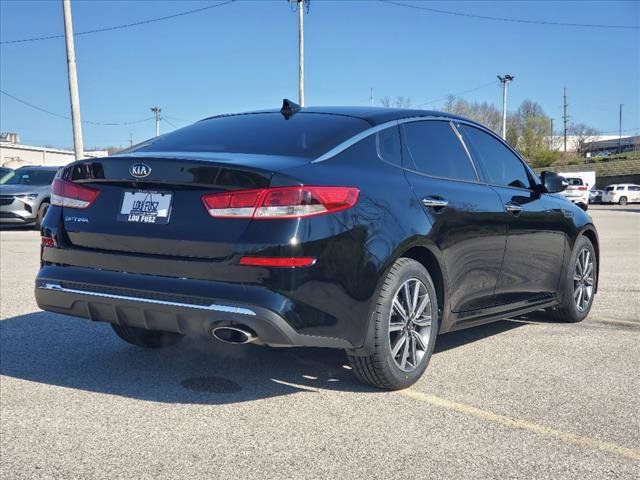 2019 Kia Optima LX