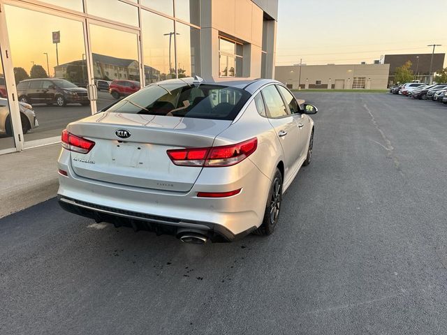 2019 Kia Optima LX