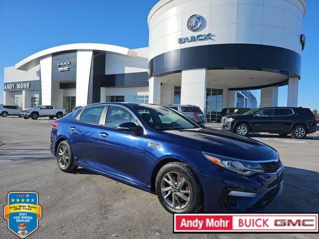 2019 Kia Optima LX