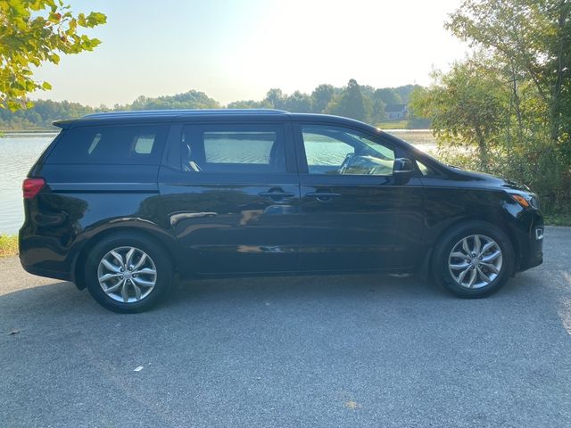 2019 Kia Sedona EX