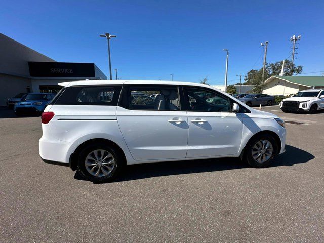 2019 Kia Sedona L