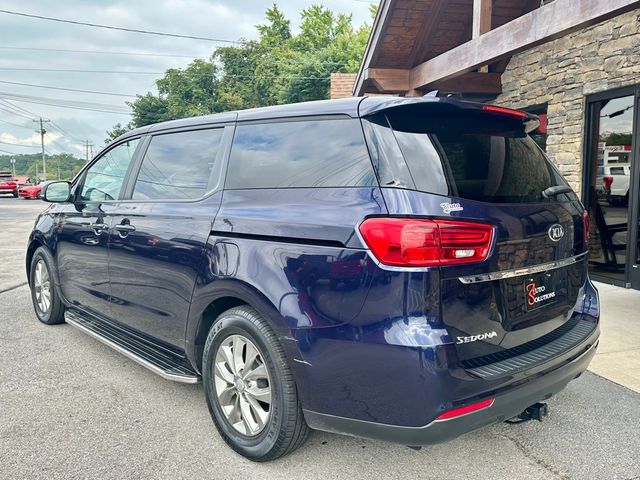 2019 Kia Sedona LX