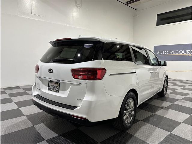 2019 Kia Sedona LX