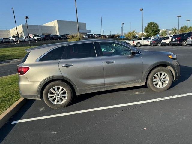 2019 Kia Sorento LX V6