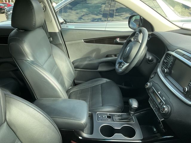 2019 Kia Sorento EX V6