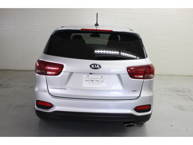 2019 Kia Sorento L