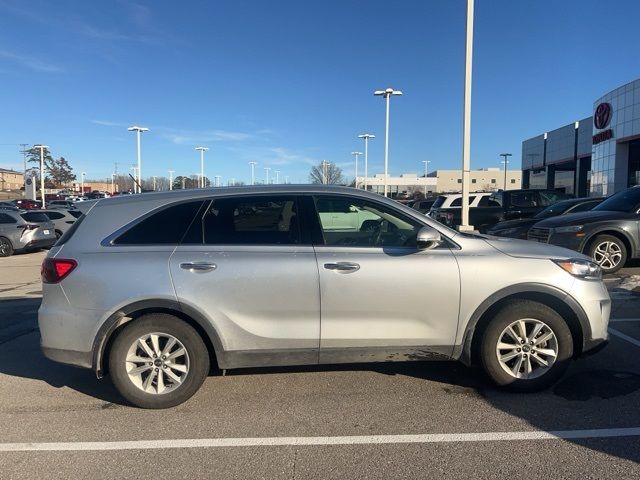 2019 Kia Sorento L