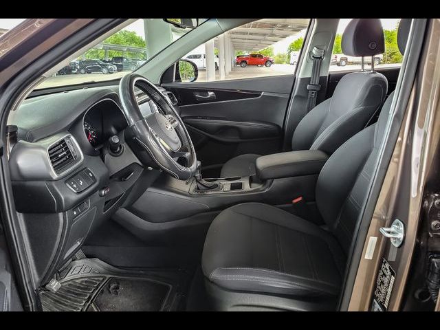 2019 Kia Sorento LX