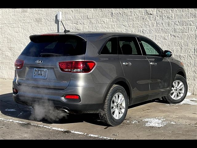 2019 Kia Sorento LX