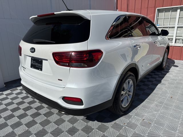 2019 Kia Sorento LX