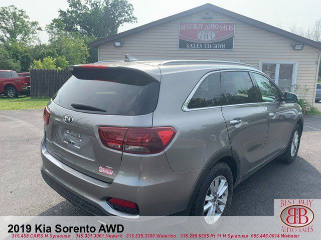 2019 Kia Sorento LX