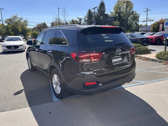 2019 Kia Sorento LX