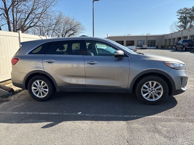 2019 Kia Sorento LX V6