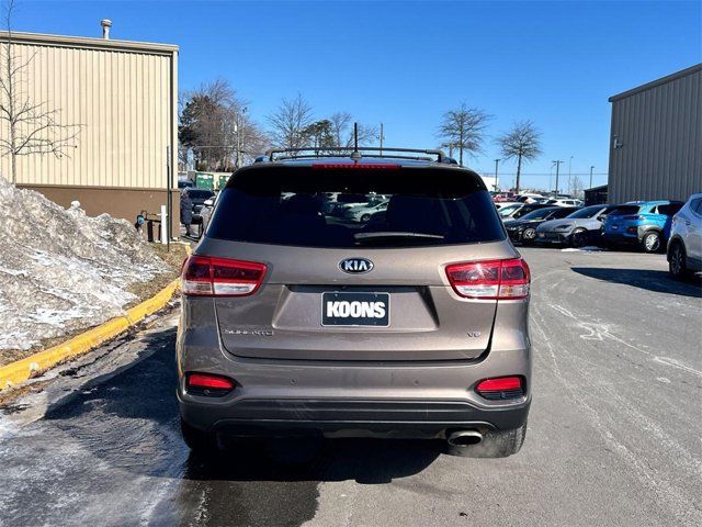 2019 Kia Sorento S V6