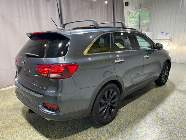 2019 Kia Sorento S V6