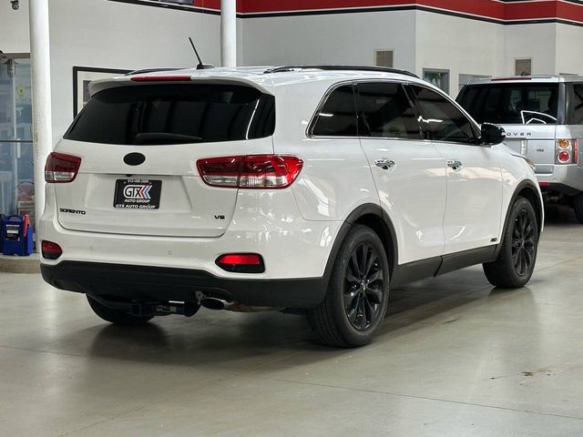 2019 Kia Sorento S V6