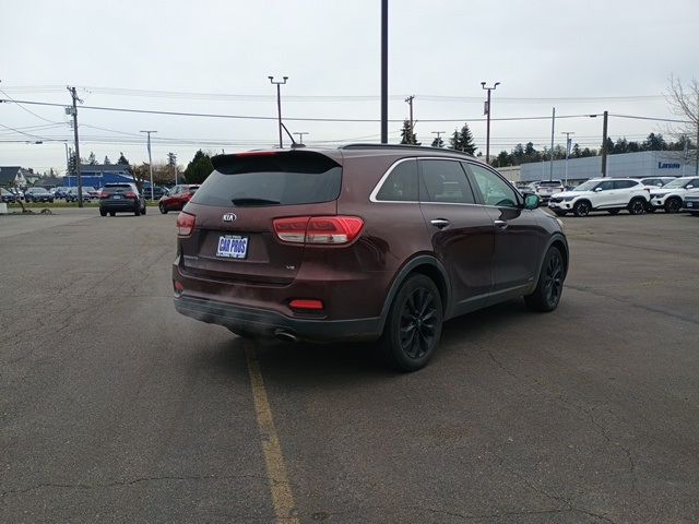 2019 Kia Sorento S V6