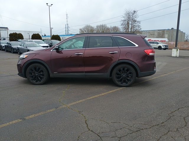 2019 Kia Sorento S V6