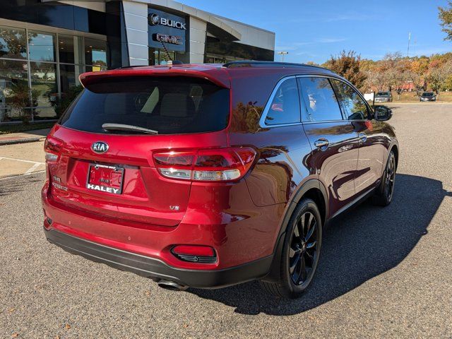 2019 Kia Sorento S V6