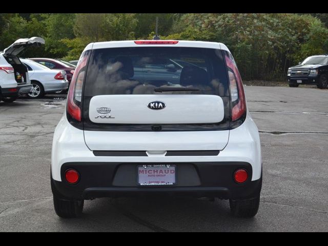 2019 Kia Soul Base