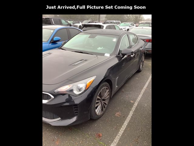 2019 Kia Stinger Base