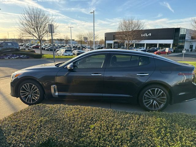 2019 Kia Stinger Base