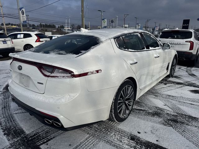 2019 Kia Stinger Base