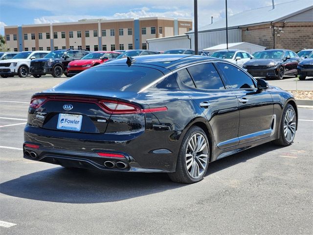 2019 Kia Stinger Base