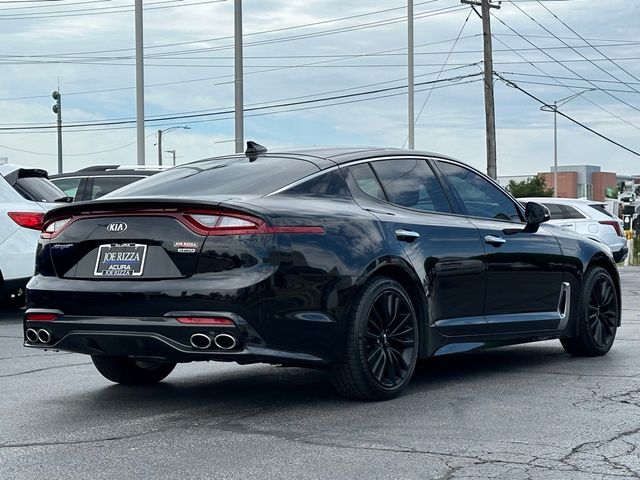 2019 Kia Stinger Base