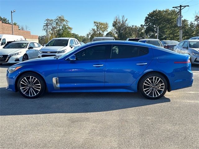 2019 Kia Stinger Base