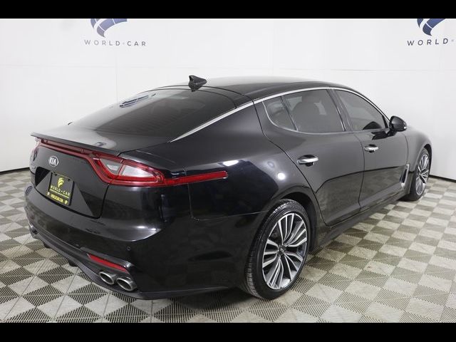 2019 Kia Stinger Base