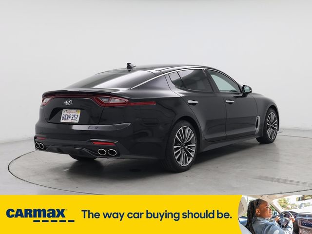 2019 Kia Stinger Base