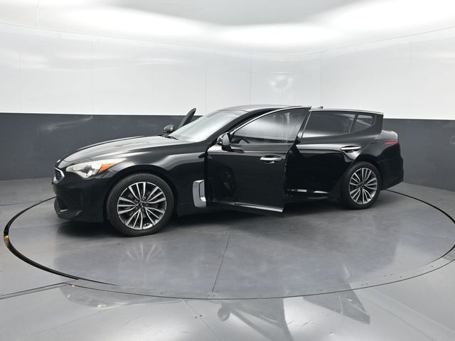 2019 Kia Stinger Base