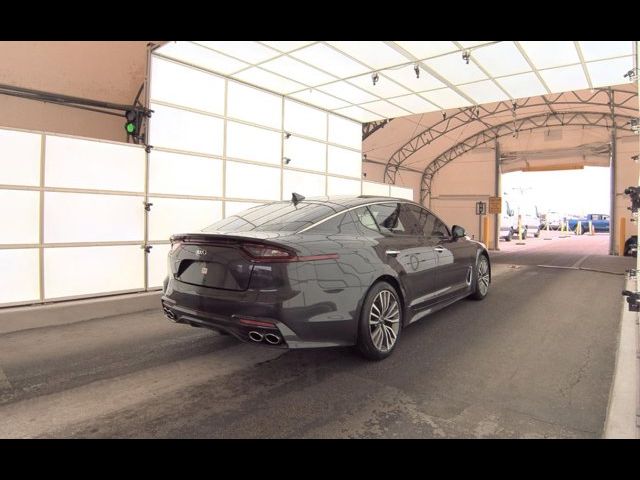2019 Kia Stinger Base