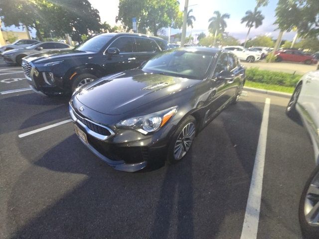 2019 Kia Stinger Base