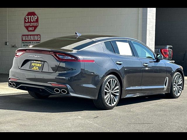 2019 Kia Stinger Base